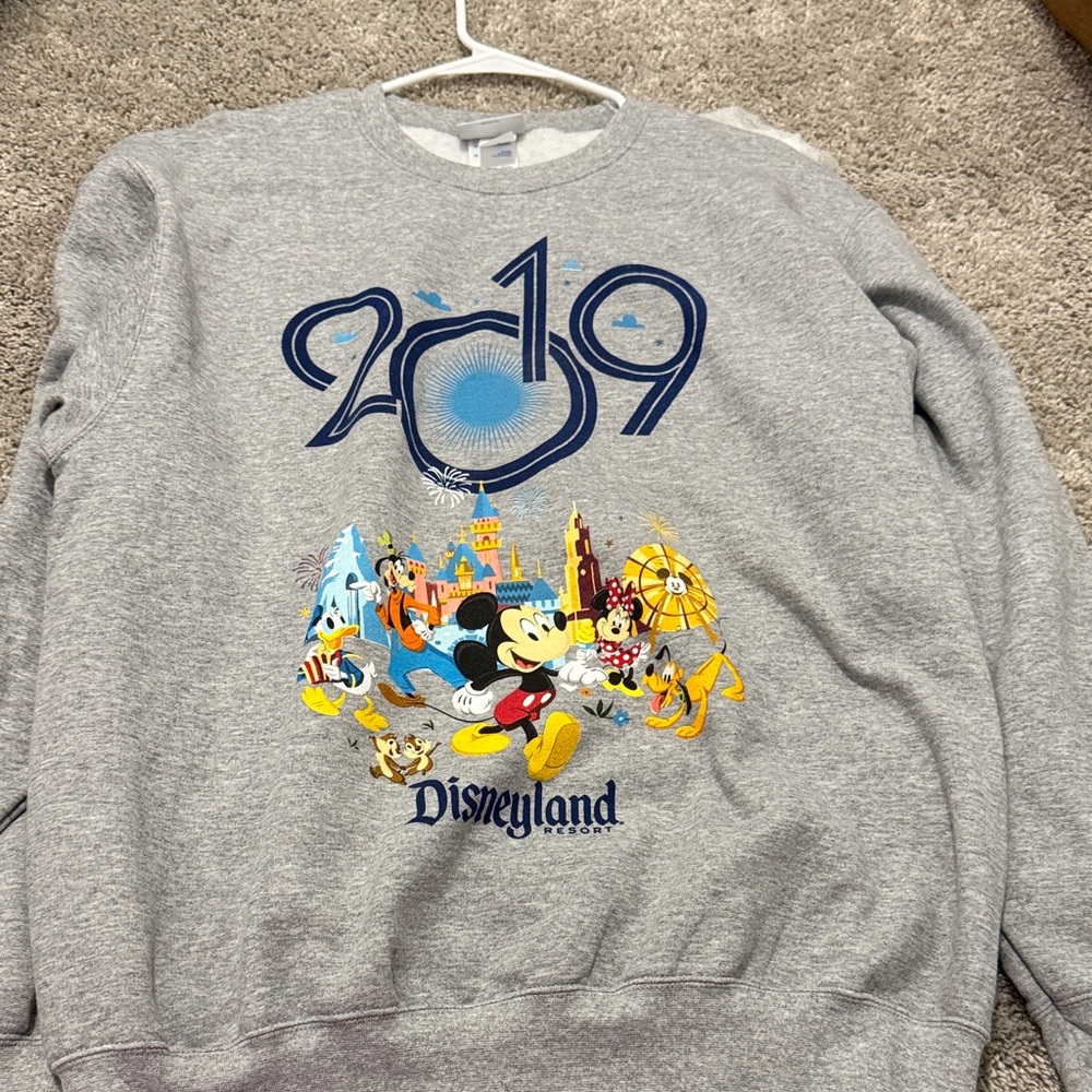 Disney Gray Sweater with Mickey Mouse Design